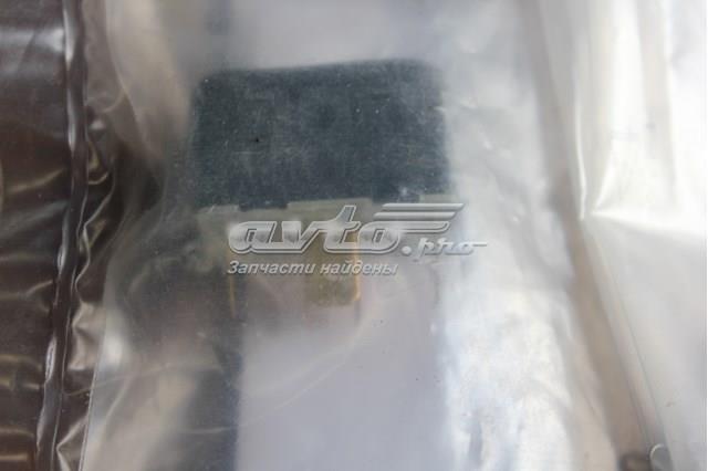 A0055453707 MERCEDES Кнопка включения мотора стеклоподъемника передняя левая купить в Киев