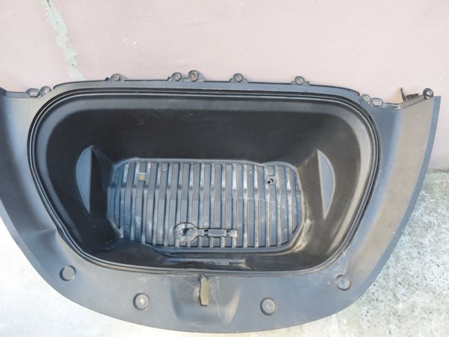 149260600C Tesla Model Органайзер (ящик) в багажник купить в Полтава
