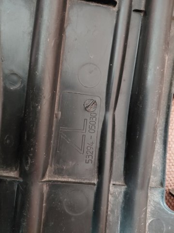5329405030 TOYOTA Левый дефлектор радиатора купить в Николаев