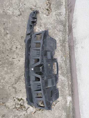 Решетка радиатора Renault Megane III
