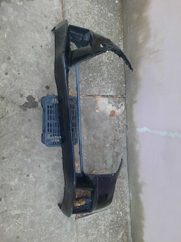 Буфер (бампер) передний 8W0807437 VAG