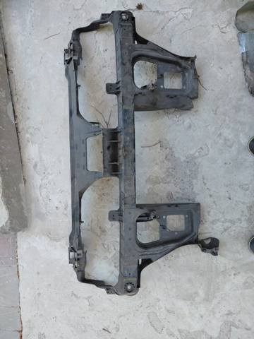Укрепления для радиаторов A4516200030 MERCEDES