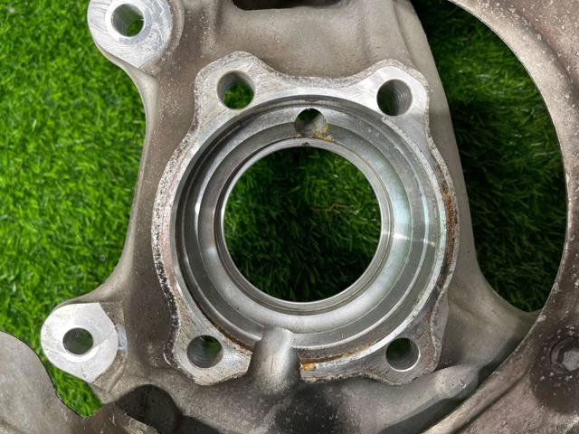 31216876656 BMW Цапфа передняя правая купить в Тернополь