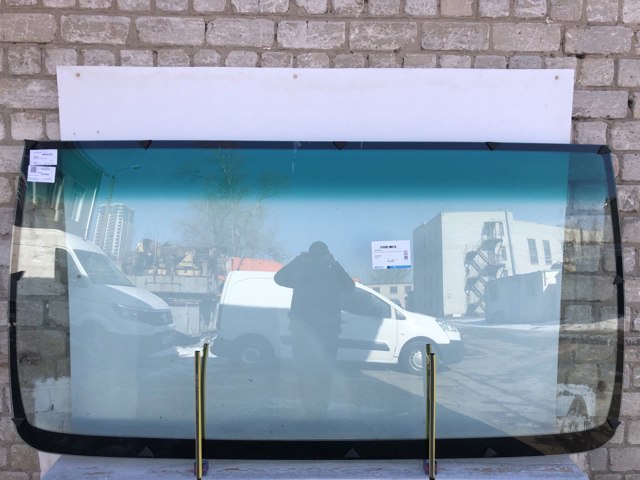 Переднее стекло 4913AGNGN MARKET (OEM)