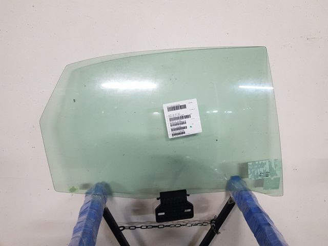 Окно задней двери 7615RGSS4RDW ARMOURPLATE