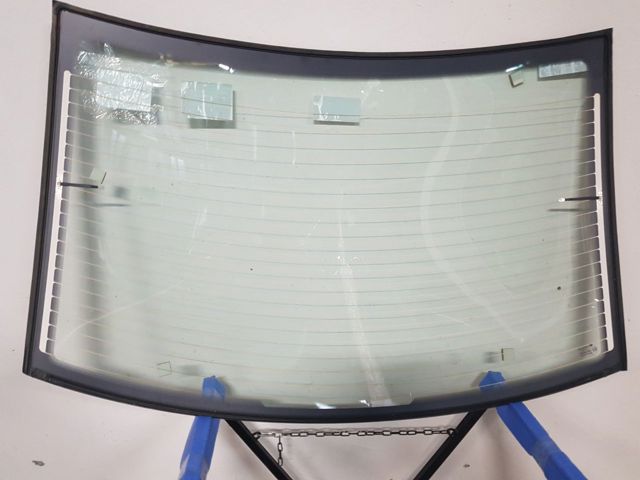 Окно заднее 8556BGNSBZ STARGLASS