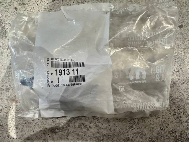 191311 Peugeot/Citroen Датчик уровня воды топливного фильтра