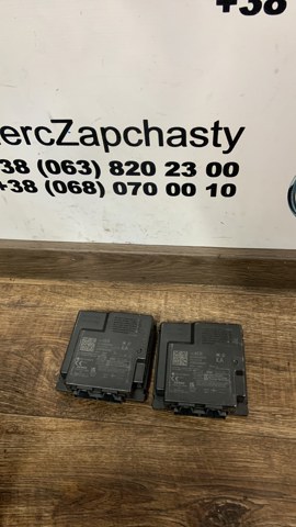 Блок управления центральным замком 13518838 GM