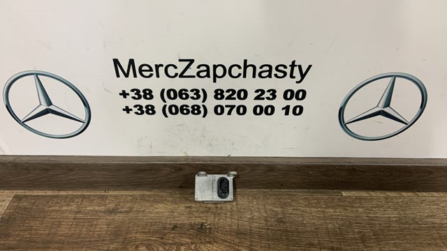 Датчик поперечного ускорения A0045420418 MERCEDES