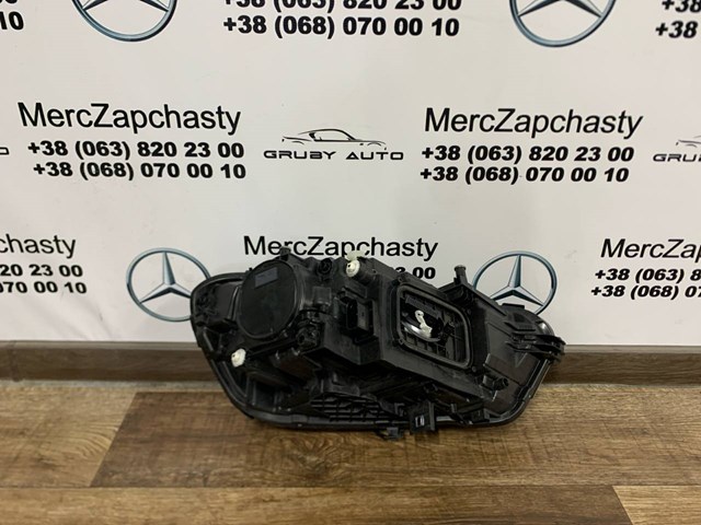 MERCEDES 1189062500 Левая фара в наличии Каменское