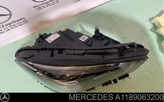 A1189063200 MERCEDES Правая фара купить в Николаев