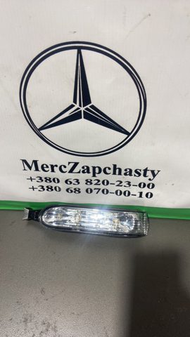 Левый указатель поворота зеркала A1638200321 MERCEDES