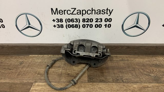 Скоба суппорта переднего A1644210806 MERCEDES