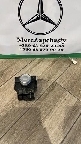 Многофункциональный джойстик управления A2048700779 MERCEDES