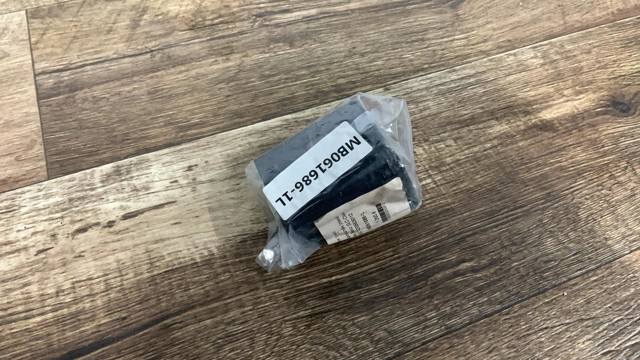 Крепление бампера переднего A2056260112 MERCEDES