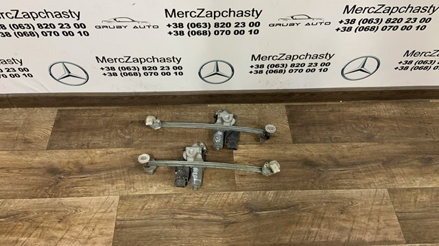  Механизм стеклоподъемника правой задней двери A2107301446 MERCEDES