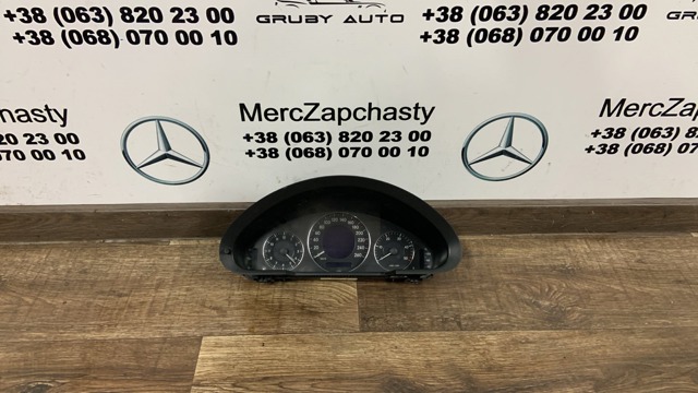 Щиток приборов A2115403447 MERCEDES