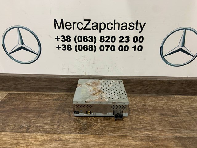 Усилитель звука аудиосистемы A2118274242 MERCEDES