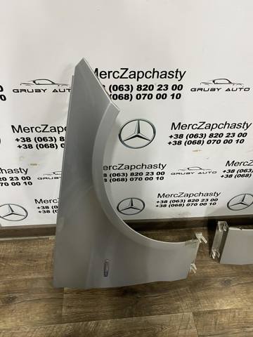 2128801218 MERCEDES Крыло переднее правое купить в Полтава