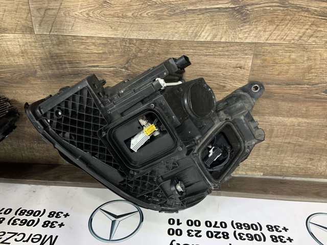 A2139069604 MERCEDES Правая фара купить в Черновцы