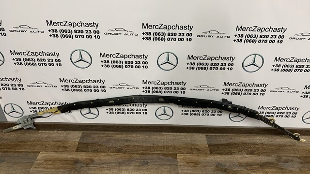 Шторка боковая правая A2218600805 MERCEDES
