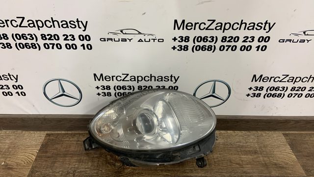 Вставка фары левой A2518200161 MERCEDES