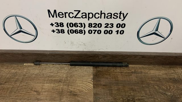 Стойка капота правая A2518800229 MERCEDES