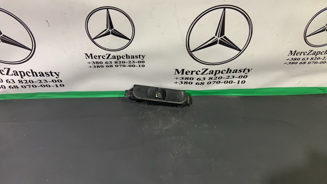 Кнопки переднего левого стекло подъемника A6395450713 MERCEDES