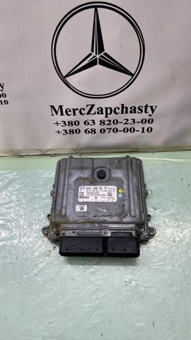 Компьютер двигателя A6421505277 MERCEDES