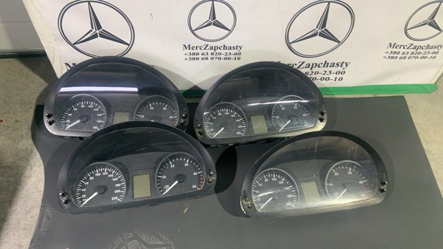 Щиток приборов A9069005200 MERCEDES