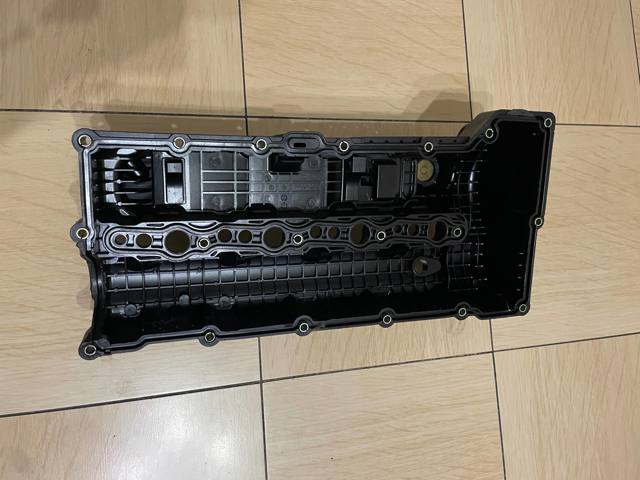 224102F600 Клапанная крышка купить Кривой Рог