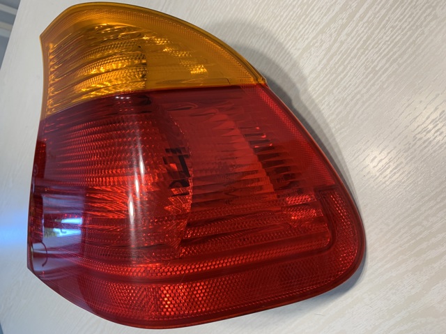 BMW 8364922 Фонарь задний правый внешний в наличии Киев