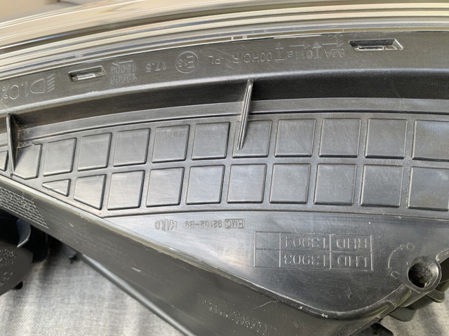 92102B9000 Фара правая купить Хмельницкий