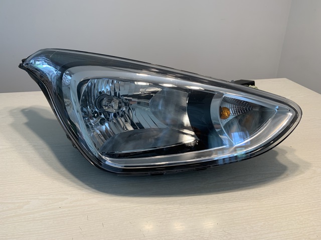 Фара комбинированная, передняя 92102B9000 HYUNDAI