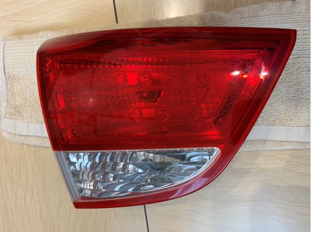 HYUNDAI 924052Y000 Фонарь задний левый внутренний в наличии Полтава