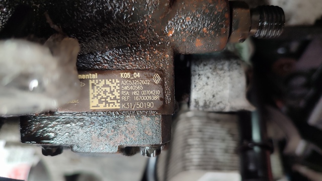 Насос топливный высокого давления (ТНВД) 167000938R NISSAN
