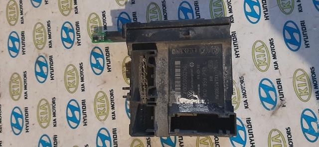 Блок управления комфортом 1K0959792 VAG