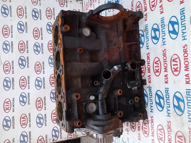 Пенек 2110027400 HYUNDAI