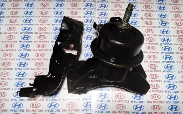 Подушка двигателя 218102G000 HYUNDAI