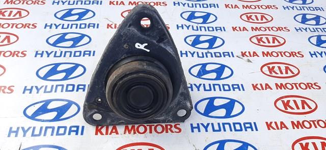 Подушка двигателя 218102L000 HYUNDAI