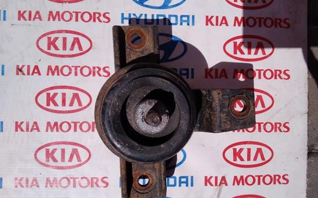 Опора двигателя 218112B100 HYUNDAI