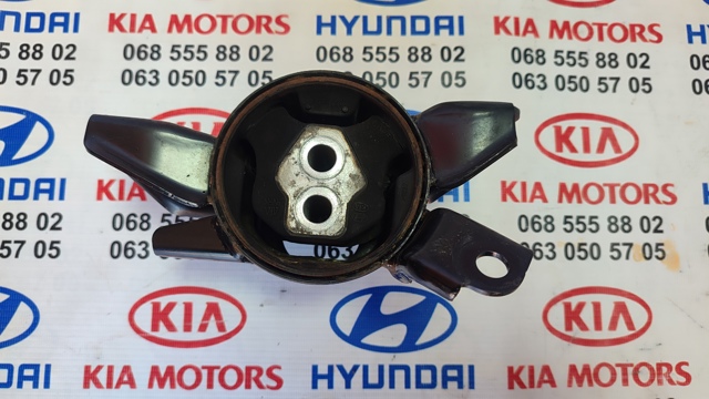 Левая опора двигателя 218303X300 HYUNDAI