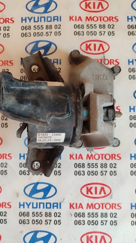 Подушка (опора) двигателя, левая 21830C5400 HYUNDAI