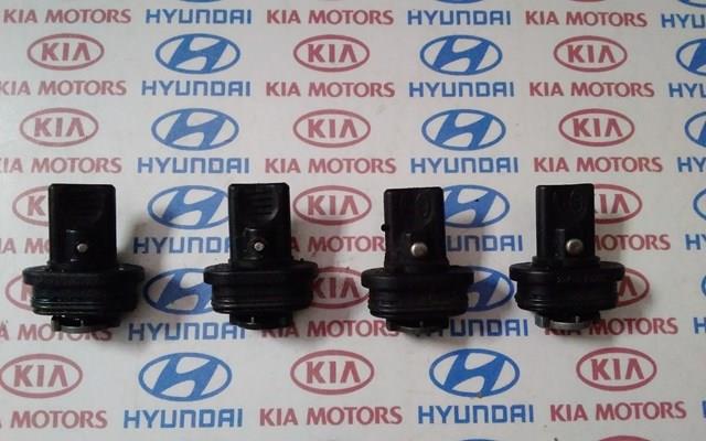 2245027003 HYUNDAI Заглушка клапанной крышки купить в Ирпень