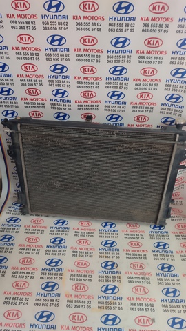 Радиатор охлаждения двигателя 253103K090 HYUNDAI