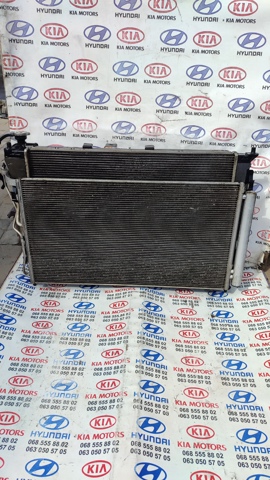 HYUNDAI 253103S601 Радиатор охлаждения двигателя в наличии Львов