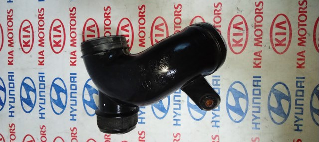 Воздухозаборник 282112E100 HYUNDAI