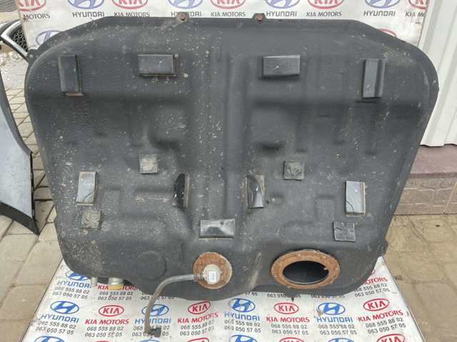 Топливный бак 311502T100 HYUNDAI