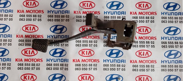 Ппривод тормозного крана 328003K000 HYUNDAI