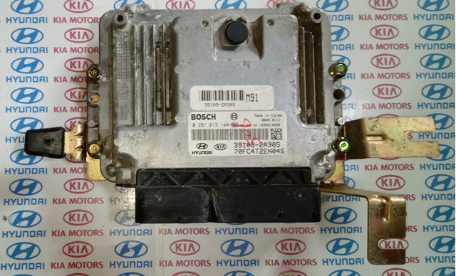 ЭБУ двигателем 391032A305 HYUNDAI